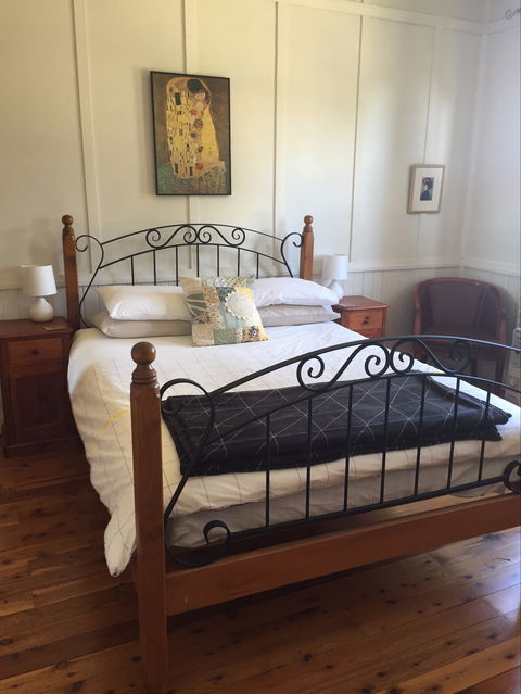 Minnie's Yass - Kalgoorlie Accommodation 0