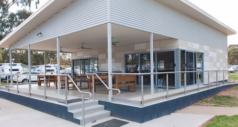 NRMA Echuca Holiday Park - Kalgoorlie Accommodation 1