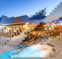 The Peninsula Experience - Kalgoorlie Accommodation