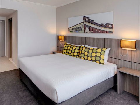 Travelodge Hotel Bankstown Sydney - Kalgoorlie Accommodation 1