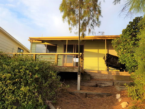 Albarino - Kalgoorlie Accommodation 2