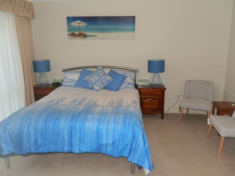 Azure Haven - Kalgoorlie Accommodation 1