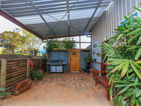 DCs Madra - Kalgoorlie Accommodation 2