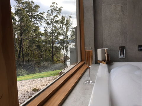 Fair Winds Tasmania - Kalgoorlie Accommodation 2