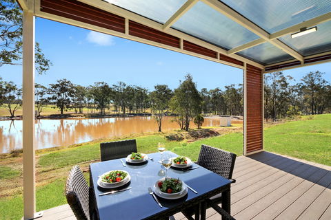 Ironbark Hill Villas - Kalgoorlie Accommodation 1