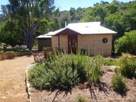 Jalbrook  Estate-  Cottages,Alpacas,Gallery & Function Centre - Kalgoorlie Accommodation 0