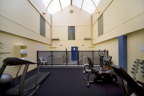 Madison Capital Executive Apartment Hotel - Kalgoorlie Accommodation 2