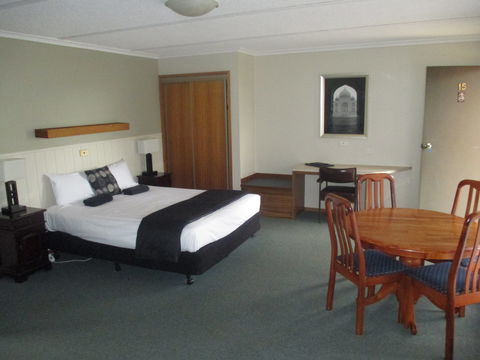 Motel Warrnambool - Kalgoorlie Accommodation 9