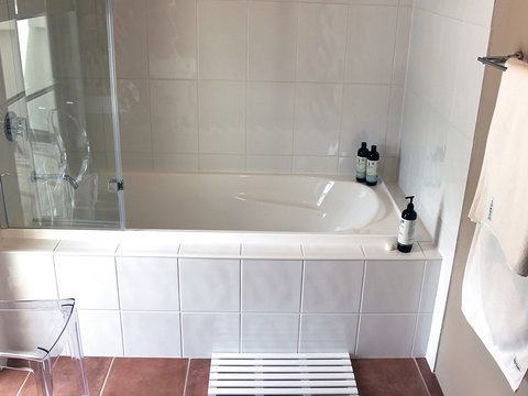 Outlook BnB - Kalgoorlie Accommodation 8