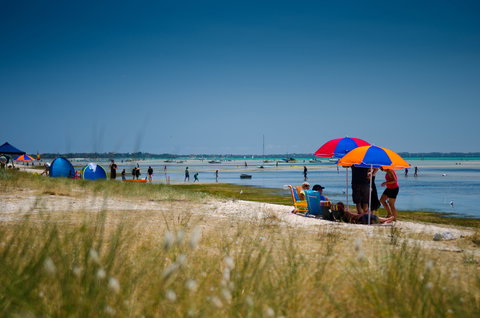 Rosebud Foreshore Camping - Kalgoorlie Accommodation 0