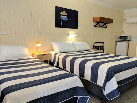 Sail Inn - Yeppoon - Kalgoorlie Accommodation 3
