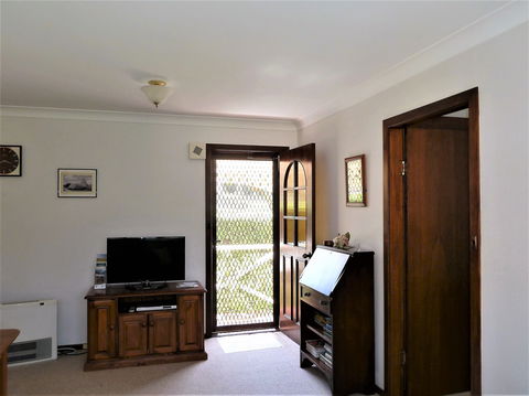 Anglea House Bed And Breakfast - Kalgoorlie Accommodation 2
