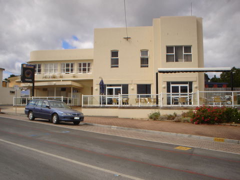 Neptune Grand Hotel - Kalgoorlie Accommodation 0