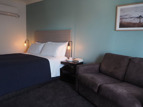 Alexandra Place - Kalgoorlie Accommodation 2