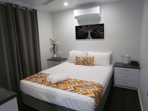 Alex Beach Cabins And Tourist Park - Kalgoorlie Accommodation 2