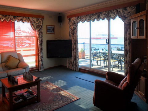 Alice Beside The Sea - Kalgoorlie Accommodation 1