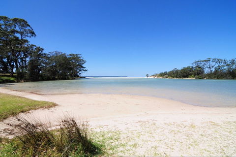 Aqua Leaf Apartment Jervis Bay - Kalgoorlie Accommodation 1