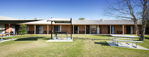 Ashleigh Court Motor Inn - Kalgoorlie Accommodation 2