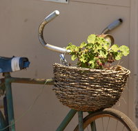 Catania Cottage and Farmhouse - Kalgoorlie Accommodation