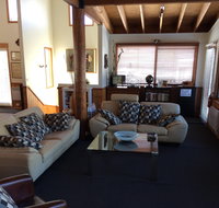 Cloud 9 Alpine Lodge - Kalgoorlie Accommodation