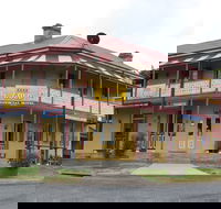 Commercial Hotel Walcha - Kalgoorlie Accommodation