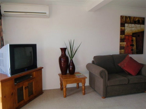 Glenmore Lodge - Kalgoorlie Accommodation 0