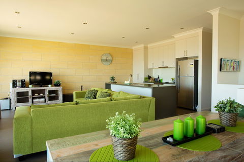 Horizons Part Of Blue Fin Holiday Homes - Kalgoorlie Accommodation 2