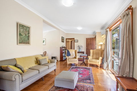 Kookootonga Cottage - Kalgoorlie Accommodation 1