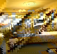 moments Mountain Retreat - Kalgoorlie Accommodation