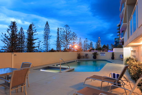 Pacific Beach Resort - Kalgoorlie Accommodation 0