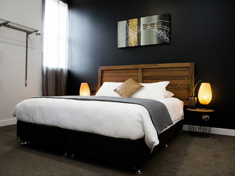 Revive Central Apartments - Kalgoorlie Accommodation 0