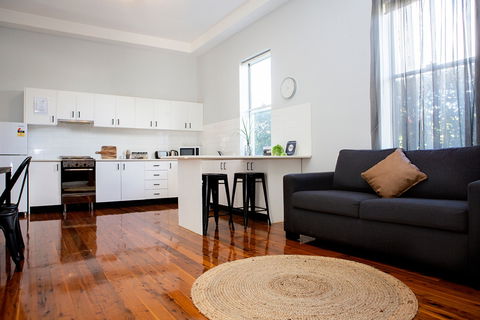 Revive Central Apartments - Kalgoorlie Accommodation 1