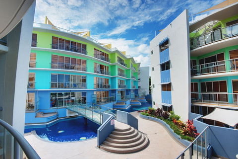 Rolling Surf Resort - Kalgoorlie Accommodation 1