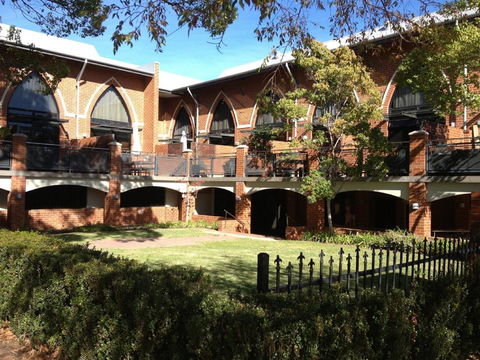 Staywest Apartments - Kalgoorlie Accommodation 1