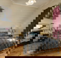 Strother's Farm House - Kalgoorlie Accommodation