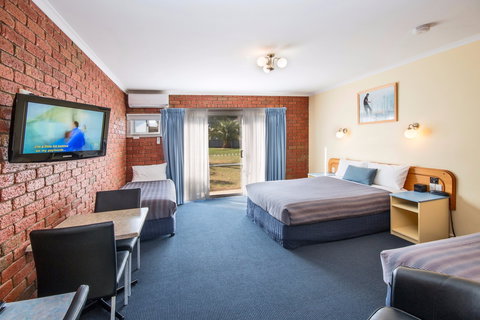 Torquay Tropicana Motel - Kalgoorlie Accommodation 1
