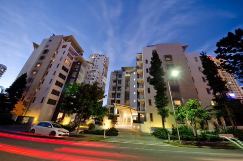Trilogy Surfers Paradise - Kalgoorlie Accommodation 1