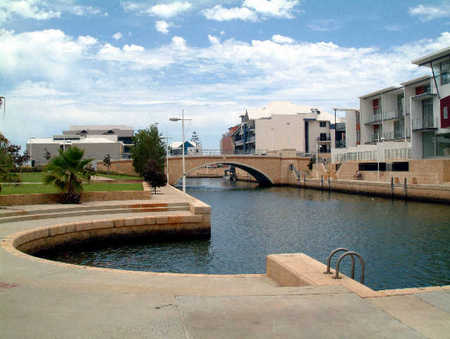 Crest Del Mar Apartments - Kalgoorlie Accommodation 0