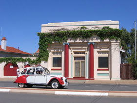Merredin Bed & Breakfast - Kalgoorlie Accommodation 0