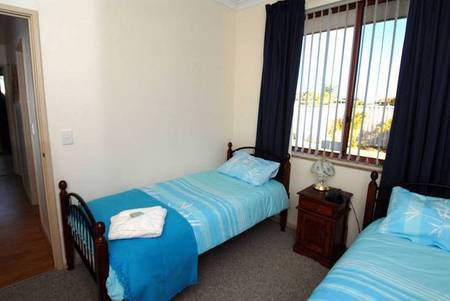 Amore Beach Retreat - Kalgoorlie Accommodation 4