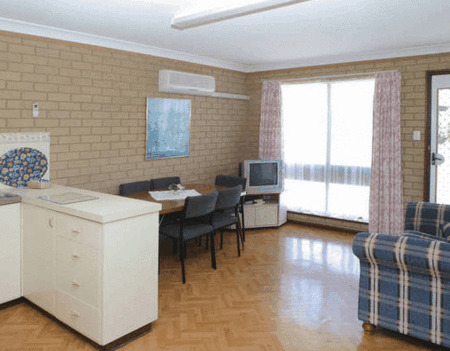 Port Denison Holiday Units - Kalgoorlie Accommodation 1