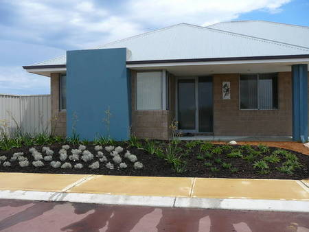 Parakeet Retreat - Kalgoorlie Accommodation 0