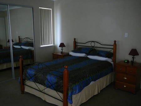 Parakeet Retreat - Kalgoorlie Accommodation 1