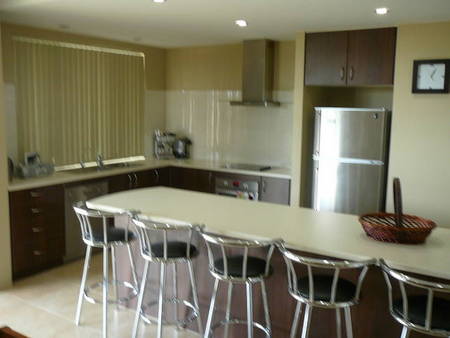 Parakeet Retreat - Kalgoorlie Accommodation 2