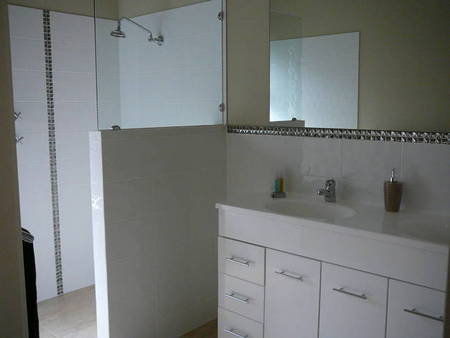 Parakeet Retreat - Kalgoorlie Accommodation 4