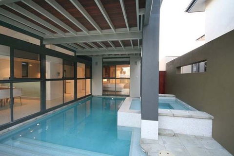 Halcyon Bay - Kalgoorlie Accommodation 3