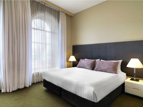 Adina Apartment Hotel Adelaide Treasury - Kalgoorlie Accommodation 2