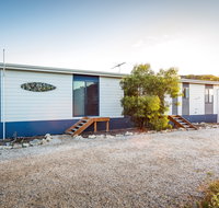 A One One Two at Island Beach - Kalgoorlie Accommodation