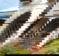 Ardlethan Bed and Breakfast - Kalgoorlie Accommodation