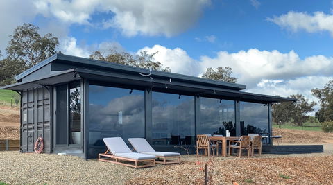 Belisi Farmstay Cottage - Kalgoorlie Accommodation 0